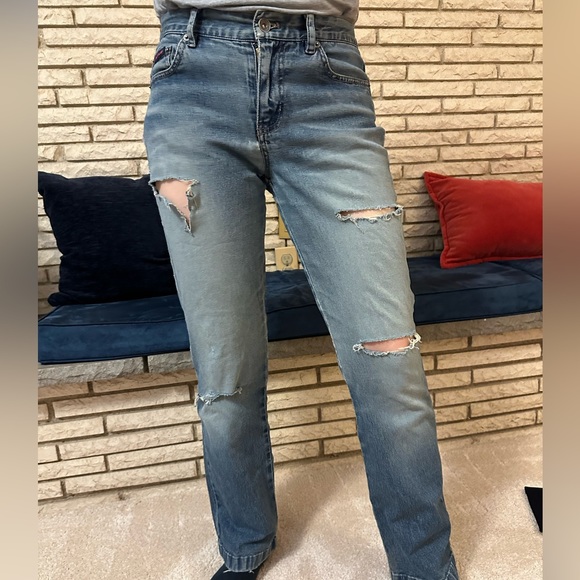 DKNY Mid-Rise Distressed Boyfriend Jeans - Picture 2 of 2